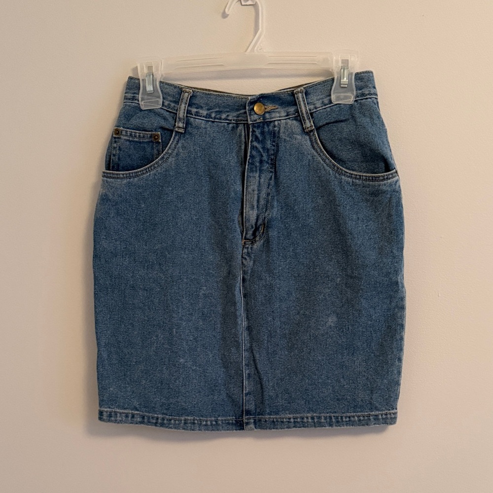 Stylish Blue Denim Skirt